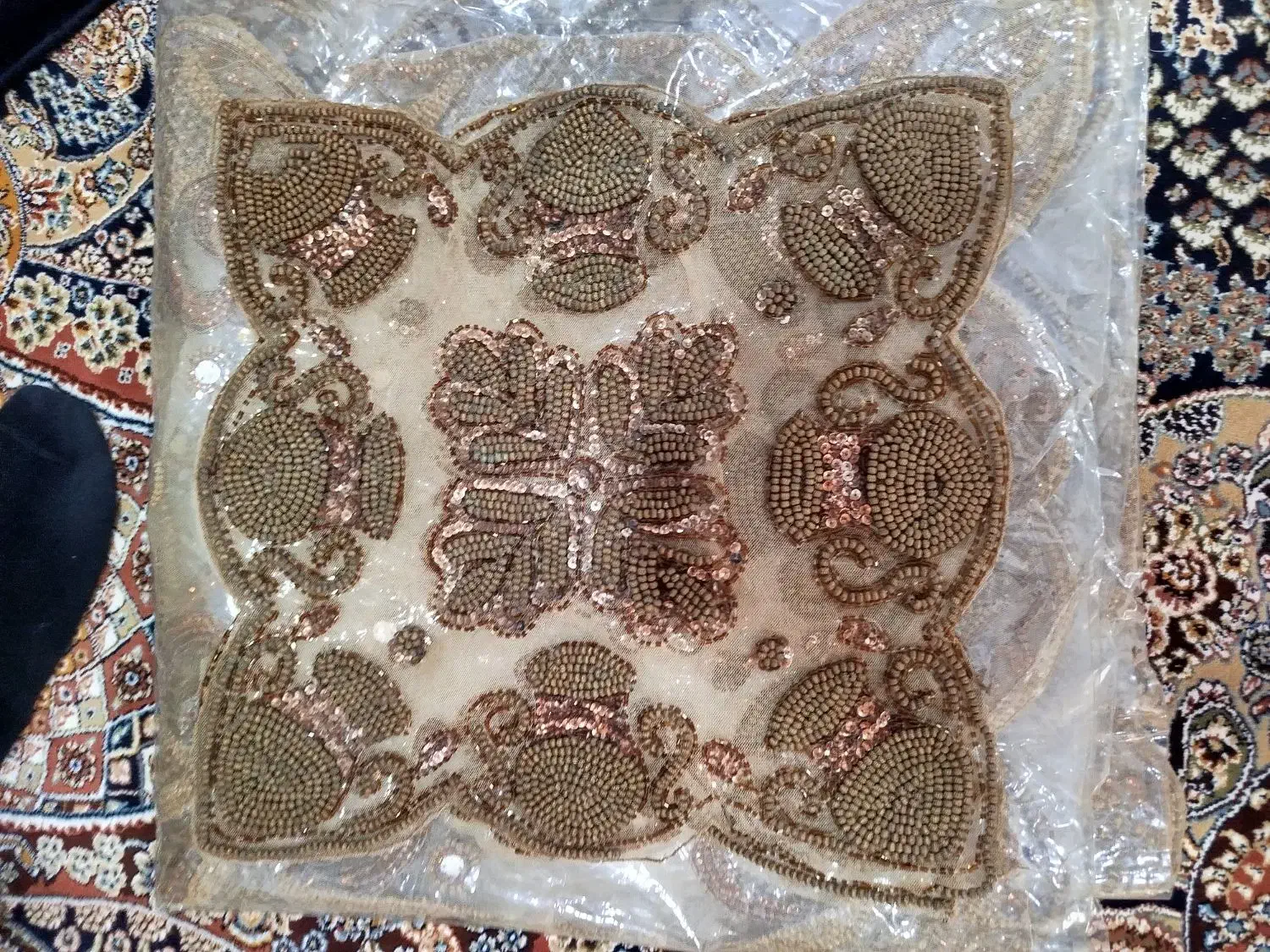 رومیزی|پرده، رانر، رومیزی|قم, چهل درخت‎|دیوار