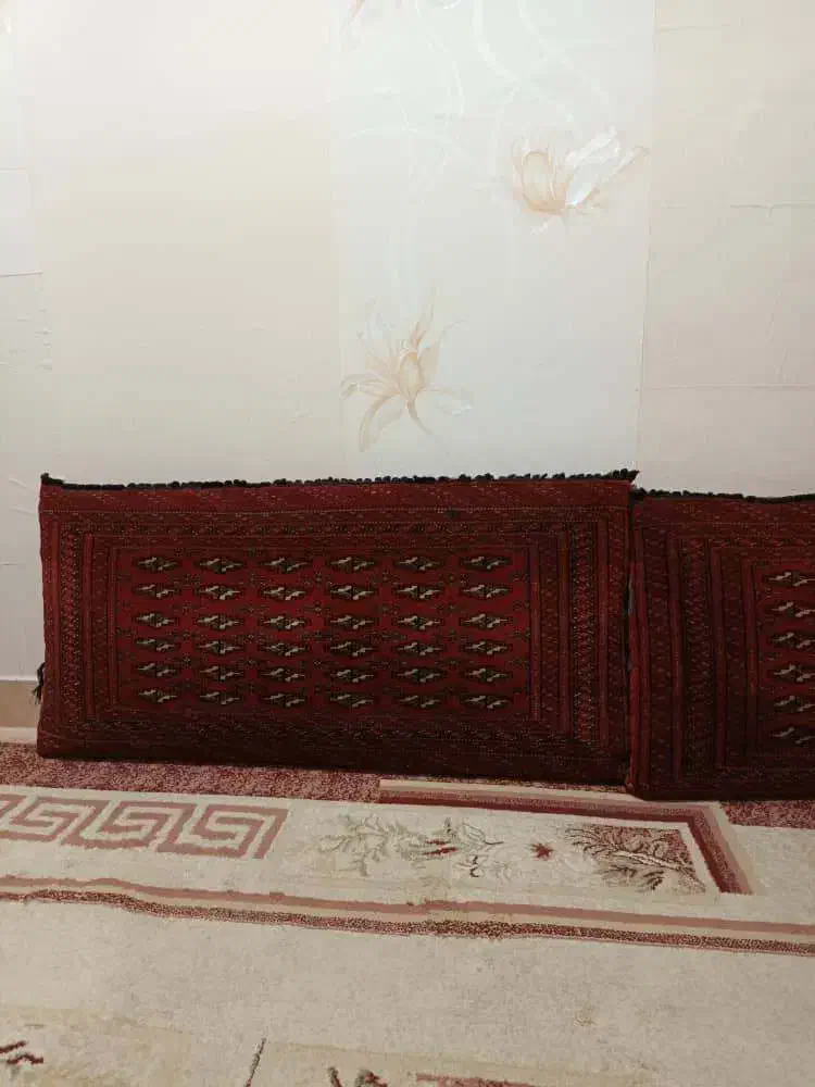 پشتی ترکمن|پشتی|تهران, دربند|دیوار