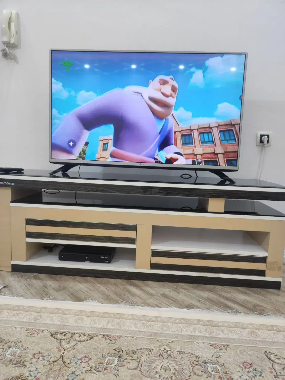 تلویزیون ۴۳اینج ال جی اصل کره|تلویزیون و پروژکتور|سنندج, |دیوار