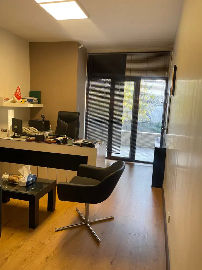 شهرک غرب ۶۵۰ متر ویلایی دربست/ مناسب مشاغل