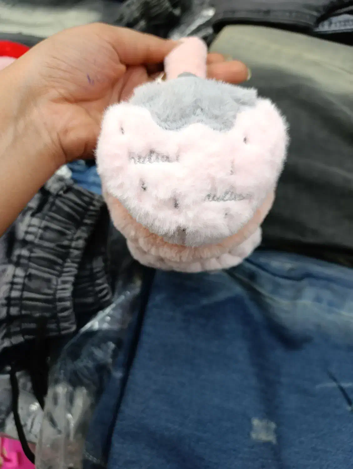 گوش بند|لباس|بیرجند, |دیوار