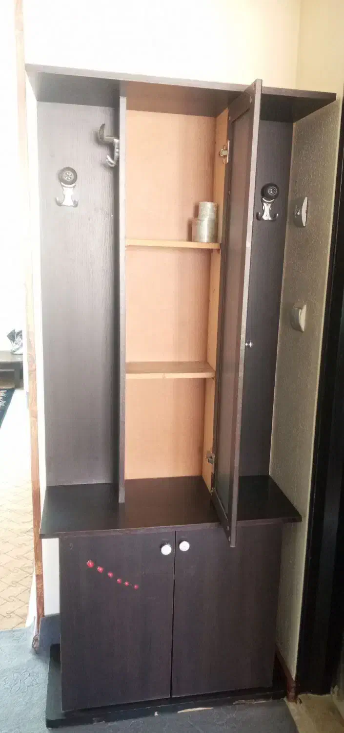 جاکفشی|جاکفشی، کمد، دراور|هشتگرد, شهرک بوستان|دیوار