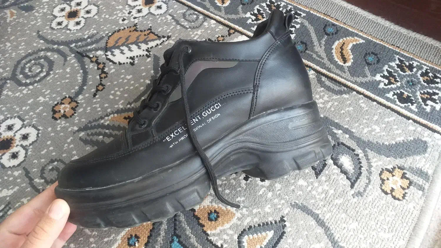 کفش نیم ساق نو|کیف، کفش، کمربند|خرم‌آباد, |دیوار