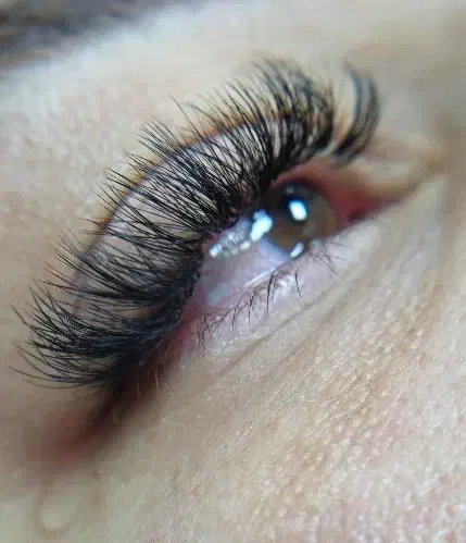 اکستنشن مژه حرفه ای باقیمت مناسب|خدمات آرایشگری و زیبایی|ملارد, |دیوار