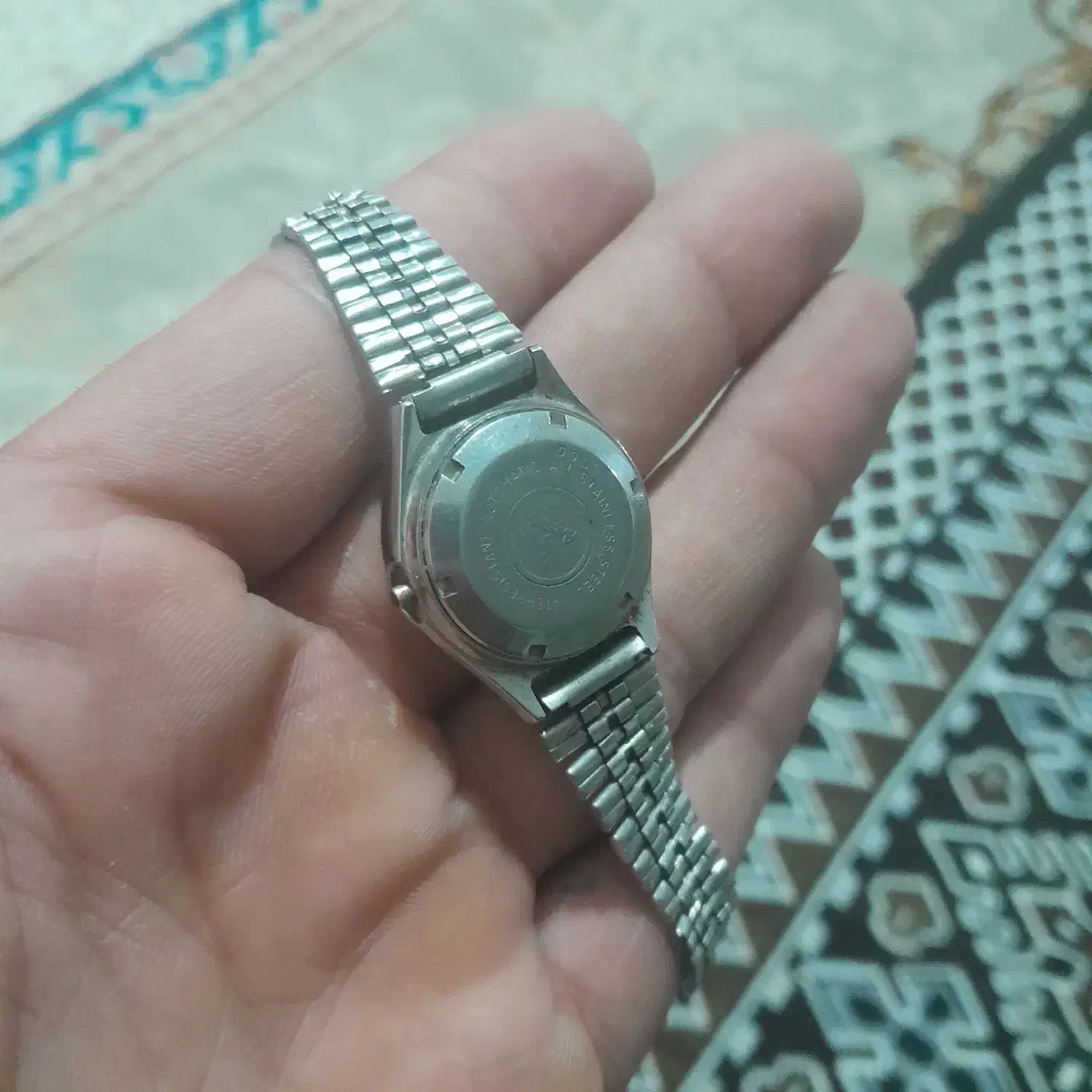 ساعت|کلکسیون اشیاء عتیقه|بجنورد, |دیوار