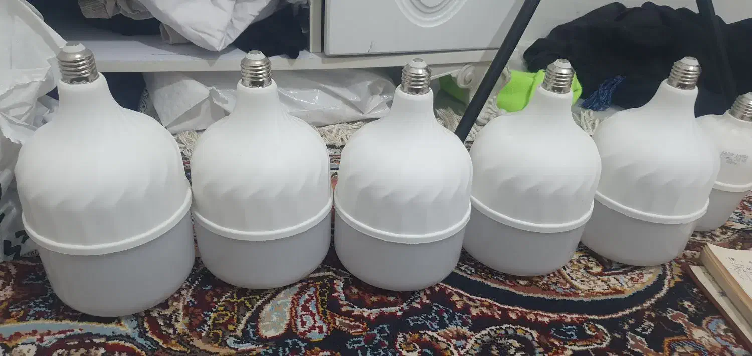 تولید و پخش کننده انواع لامپ عمده و جزی|لامپ و چراغ|کرمانشاه, |دیوار