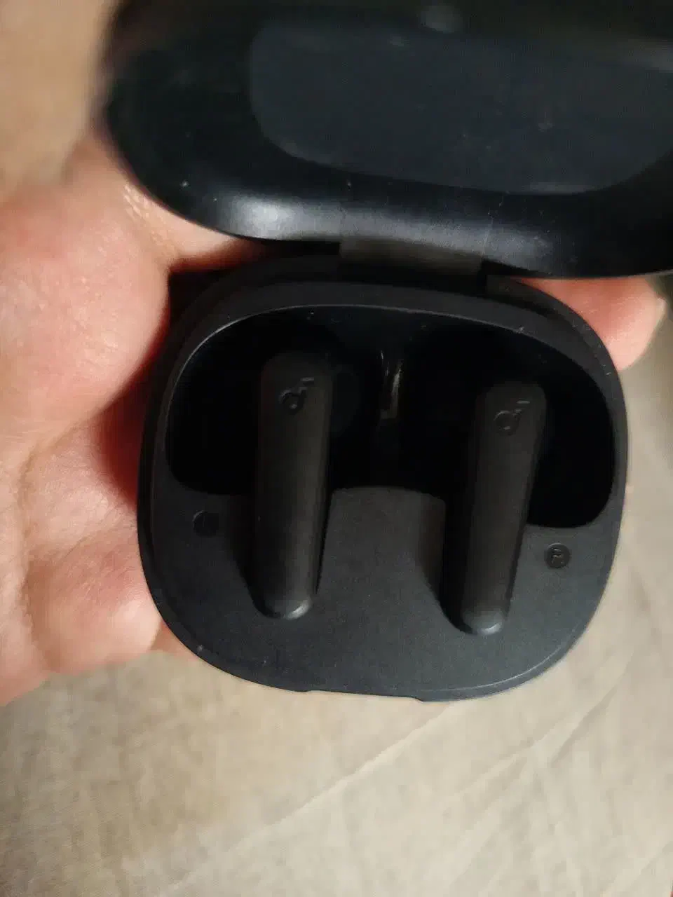 ایرپاد درجه یک|لوازم جانبی موبایل و تبلت|قم, زنبیل آباد|دیوار