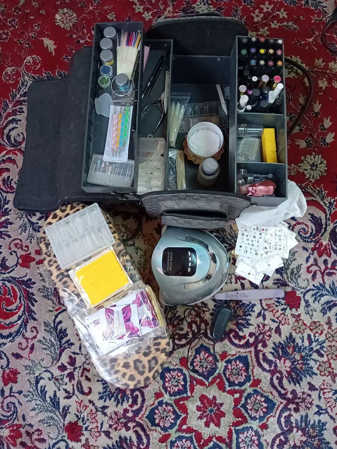 وسایل کاشت ناخن|آرایشی، بهداشتی، درمانی|رودسر, |دیوار