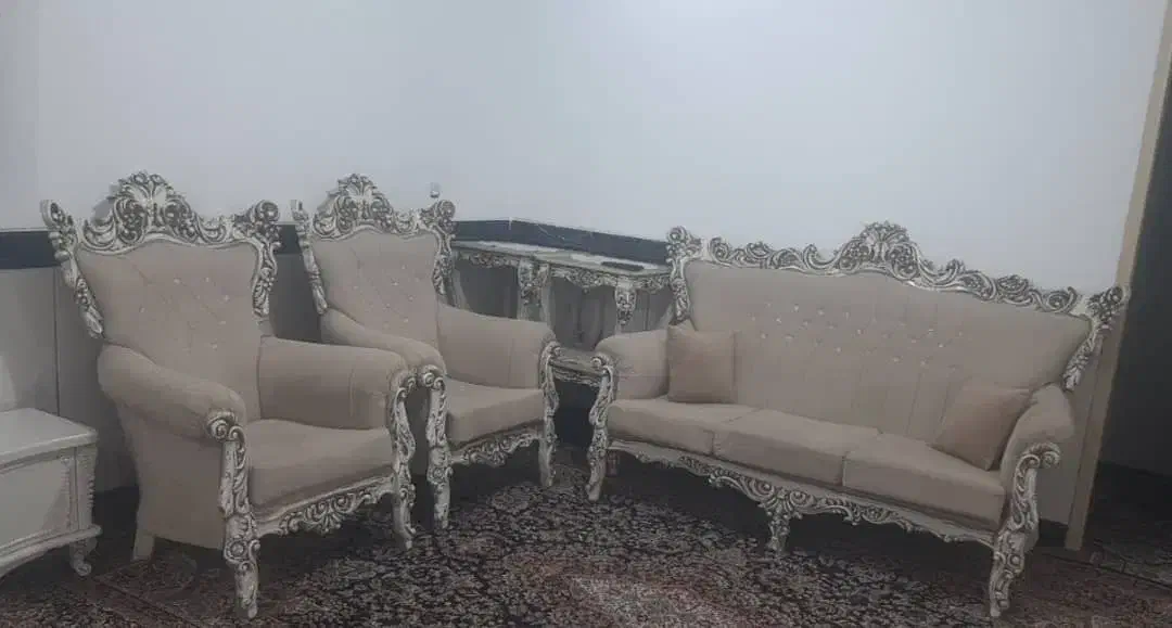 مبل نه نفره|مبلمان خانگی و میز عسلی|لالجین, |دیوار