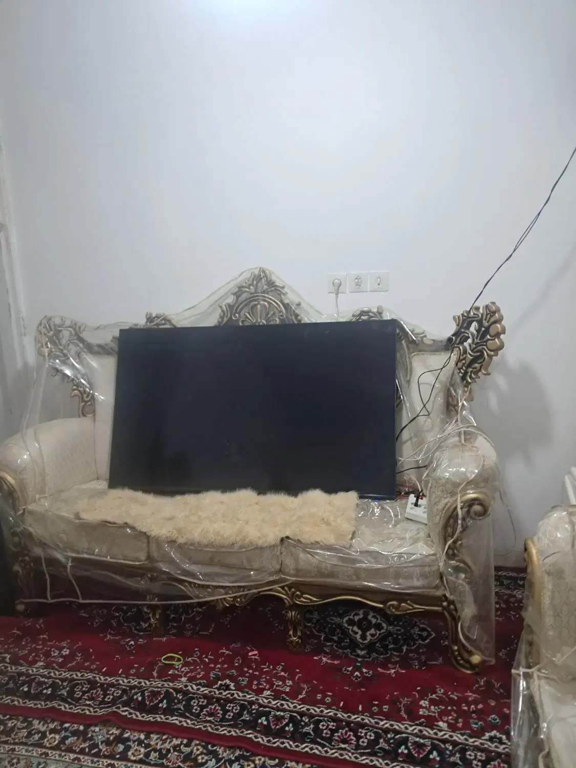 مبلمان و میزعسلی|مبلمان خانگی و میز عسلی|قم, شهرک توانیر|دیوار