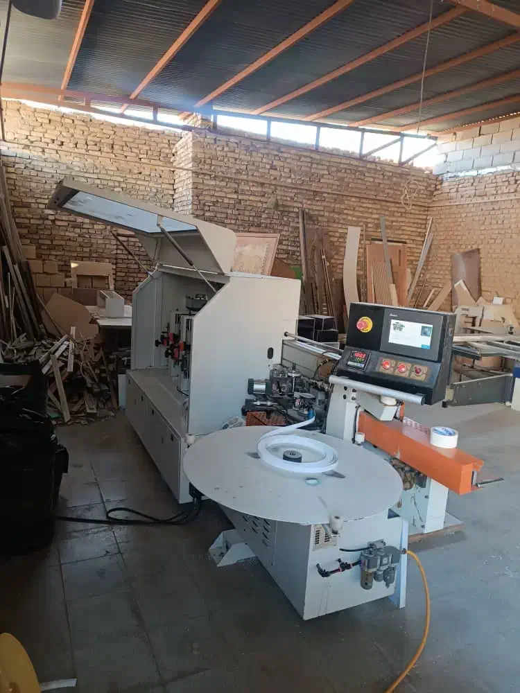 سلام دستگاه نوار لبه چسبان مس ۵ ایستگاه صنعتی|ماشین‌آلات صنعتی|انار, |دیوار