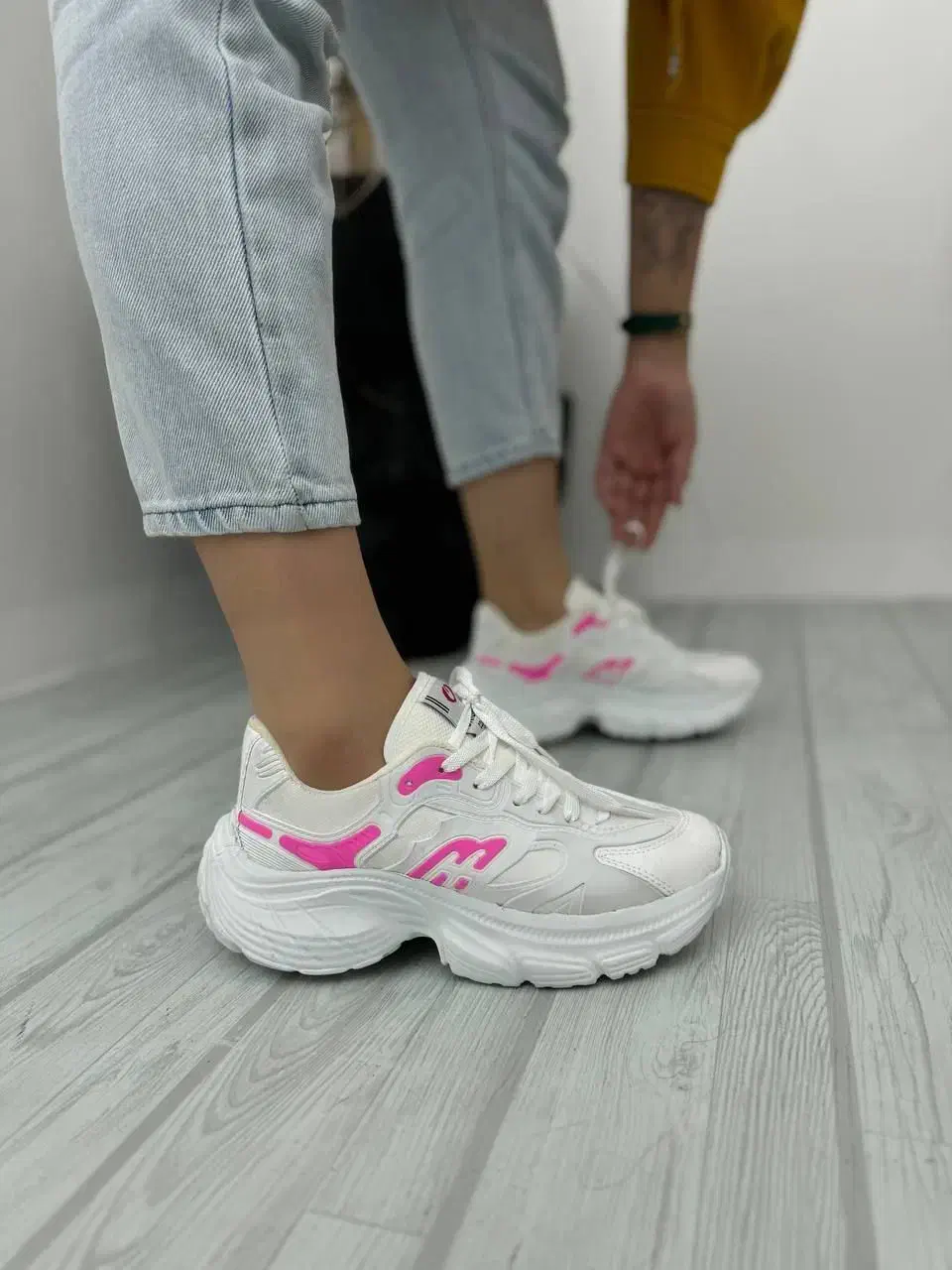 کتونی|کیف، کفش، کمربند|خرم‌آباد, |دیوار