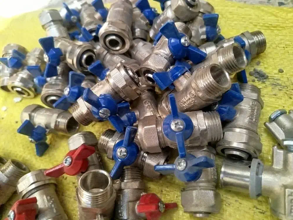 خریدوفروش لوله و اتصالات۵لایه،شیرفلکه،سوپر پایپ|مصالح و تجهیزات ساختمان|اصفهان, شهرک کاوه|دیوار