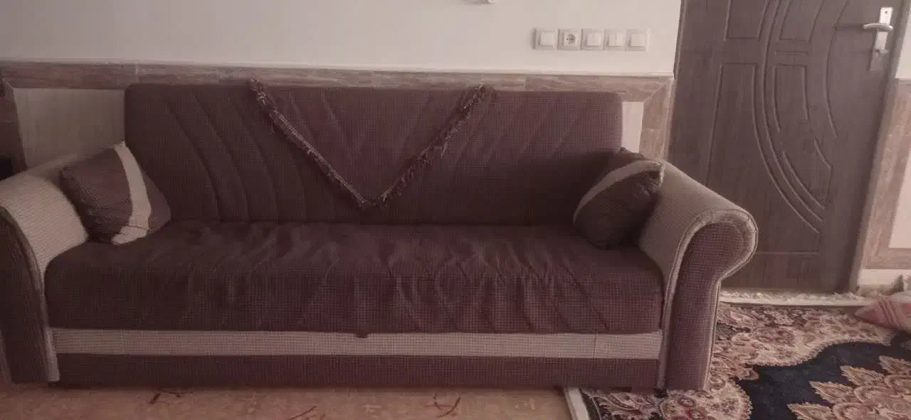 مبل تخت شو|مبلمان خانگی و میز عسلی|آران و بیدگل, |دیوار