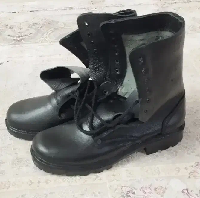 پوتین سربازی نظامی|کیف، کفش، کمربند|کرج, کرج نو|دیوار