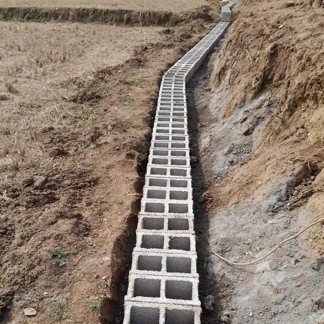 سیمان کاری بلوک سفال موزاییک کاشی سرامک سنگ کار،در|خدمات پیشه و مهارت|سنگر, |دیوار