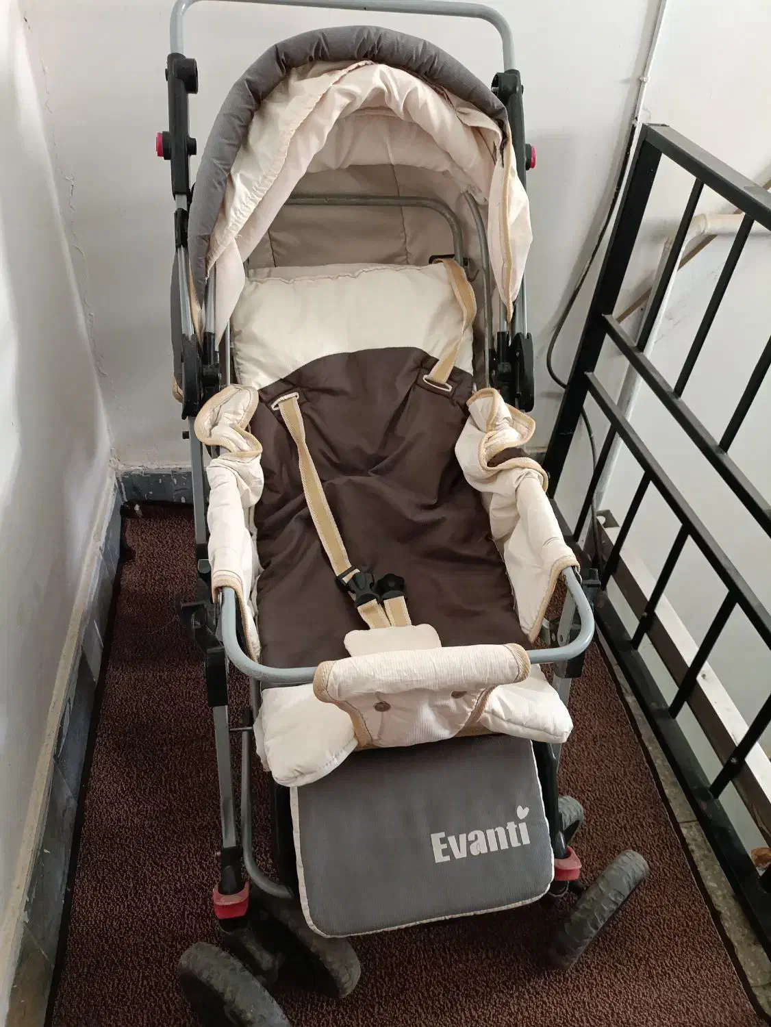 کالسکه نوزاد|کالسکه و لوازم جانبی|مریوان, |دیوار