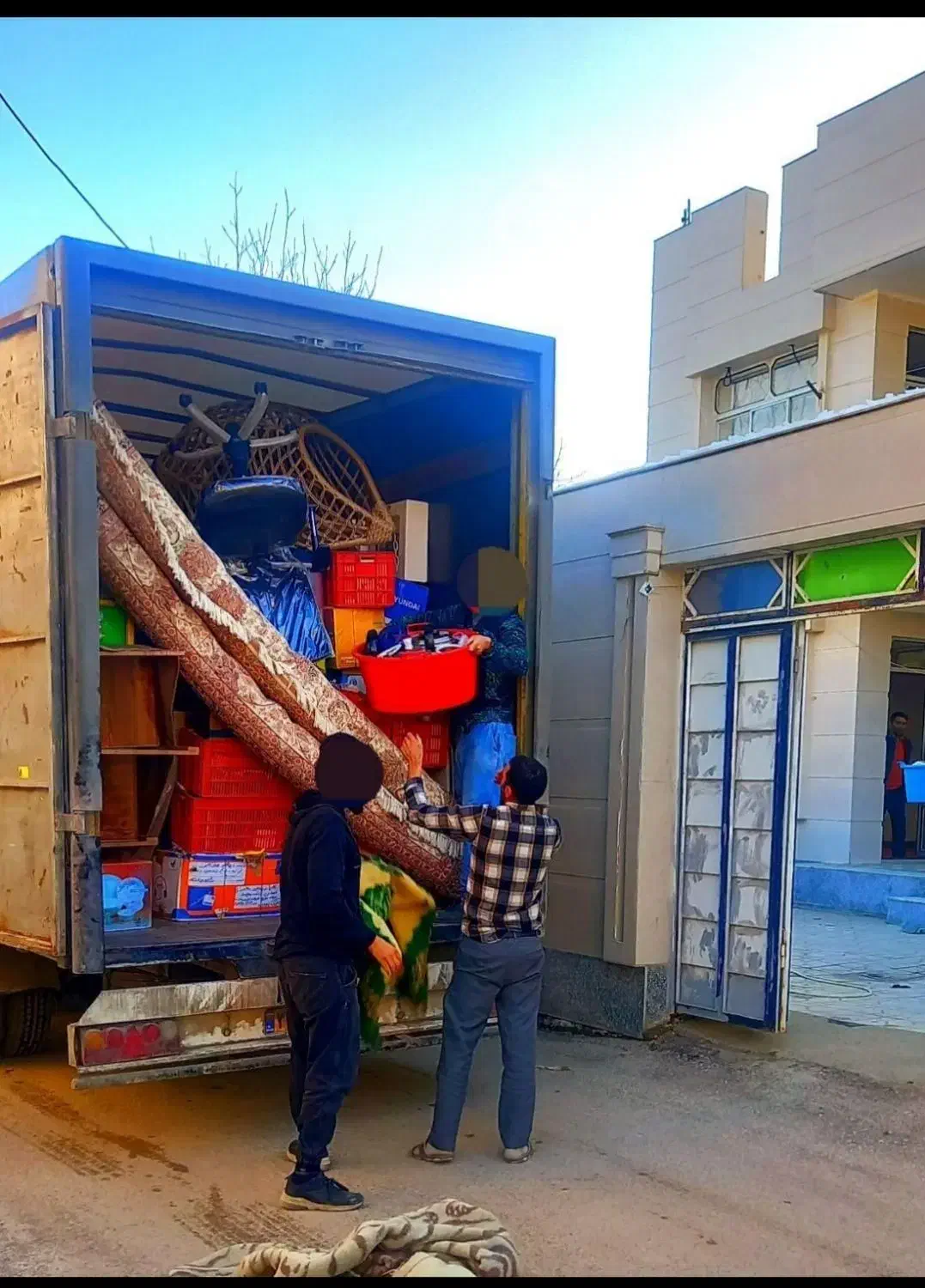 اتوبار سیرجان قدیم با مدیریت عباسلو با بیمه معتبر|خدمات حمل و نقل|سیرجان, |دیوار