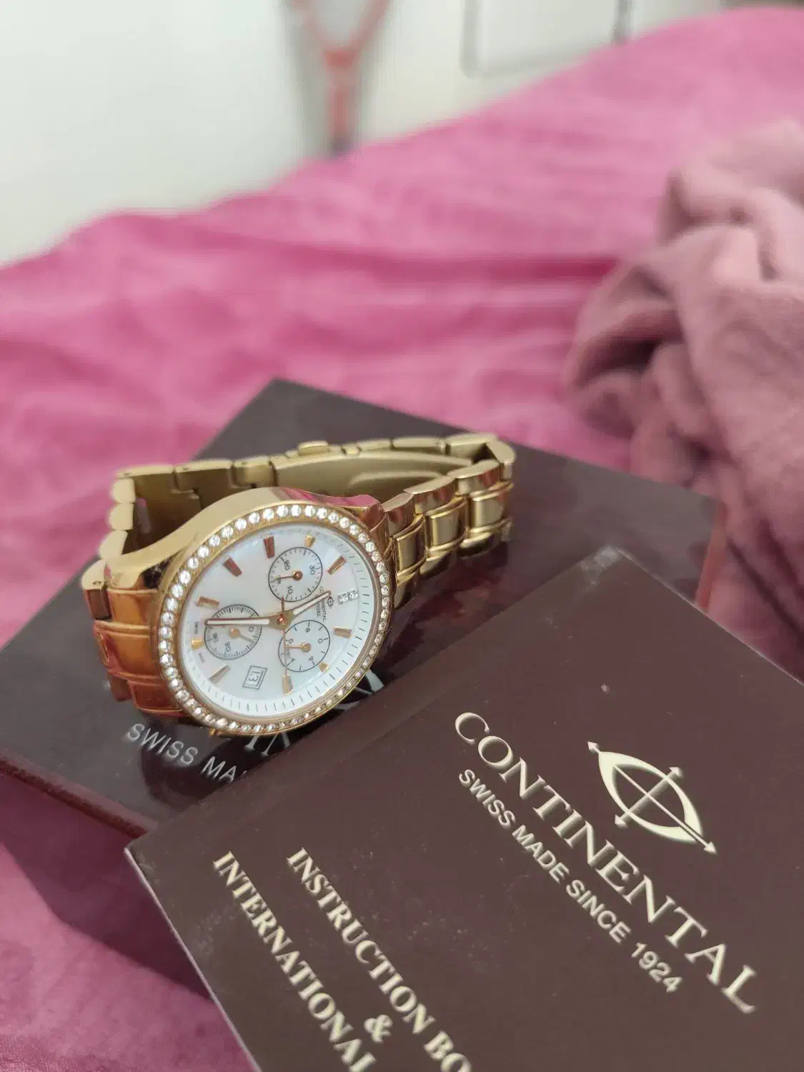 ساعت مچی|ساعت|اسلام‌شهر, شهرک واوان|دیوار