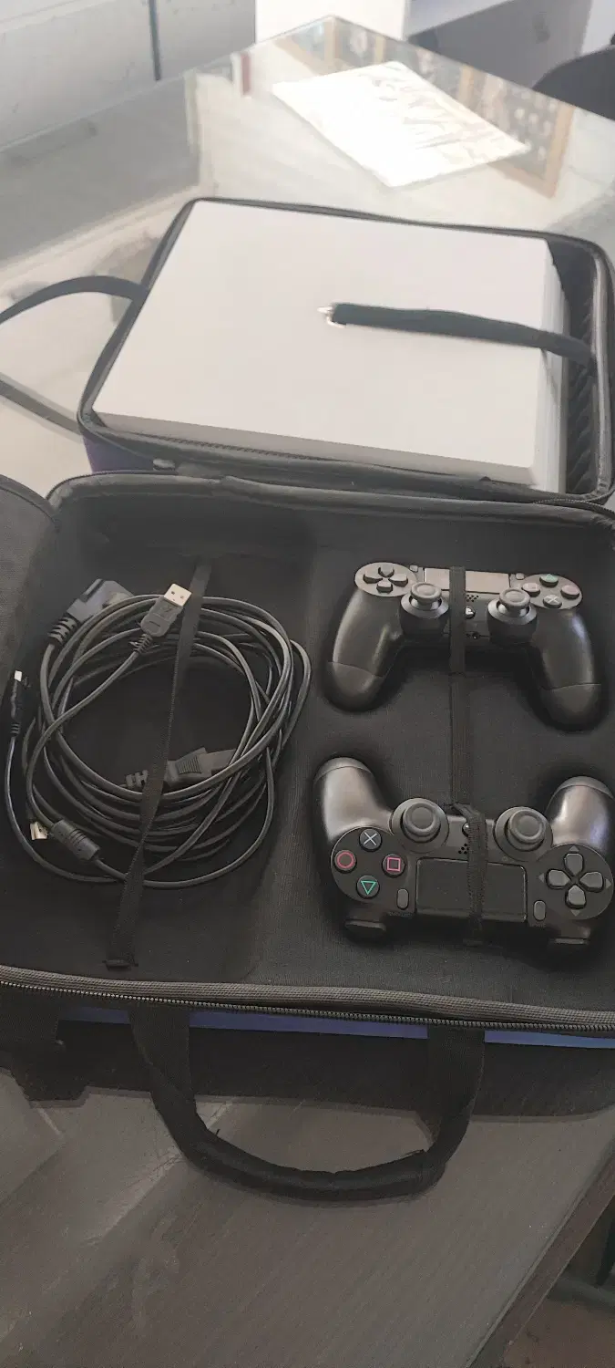 Ps4 پرو کپیخور|کنسول، بازی ویدئویی و آنلاین|مشهد, ولیعصر (شهرک غرب)|دیوار