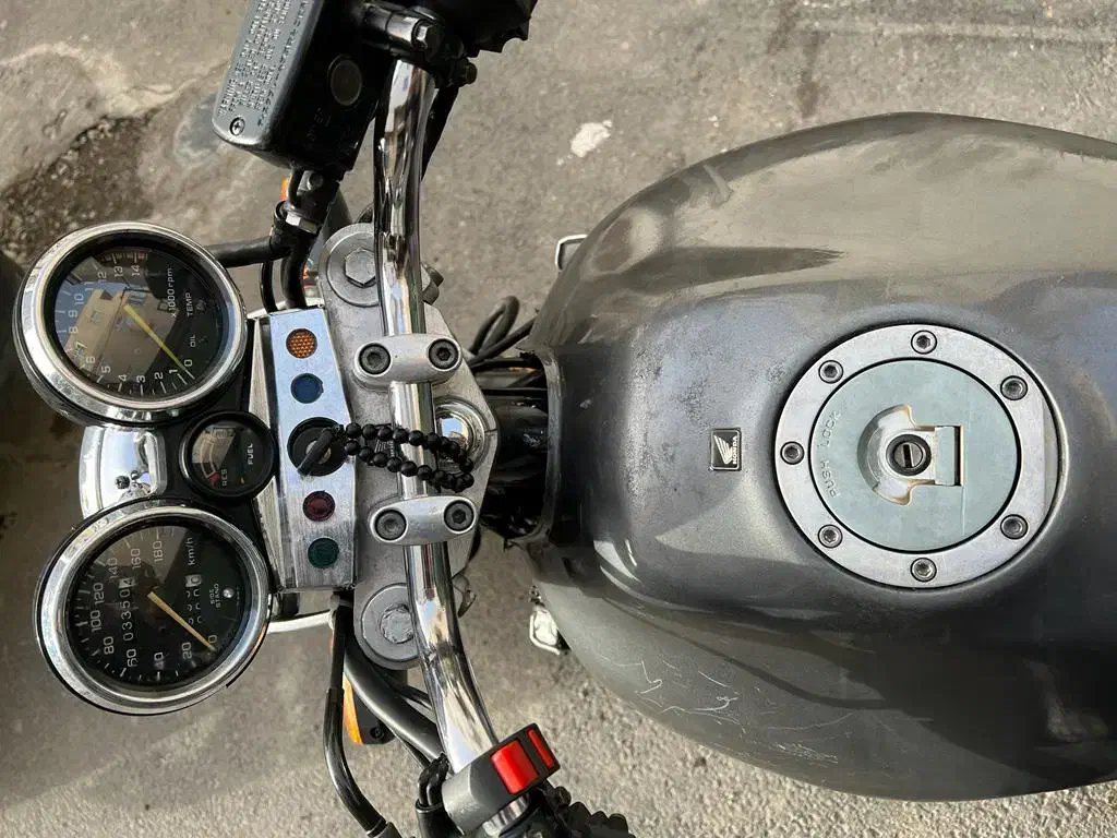 موتور Cb400 مدل|موتورسیکلت|اندیشه, شهرک المهدی|دیوار