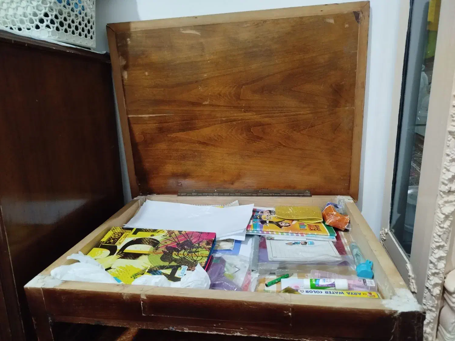 میز مطالعه از جنس چوب سخت|میز تحریر و کامپیوتر|سلماس, |دیوار