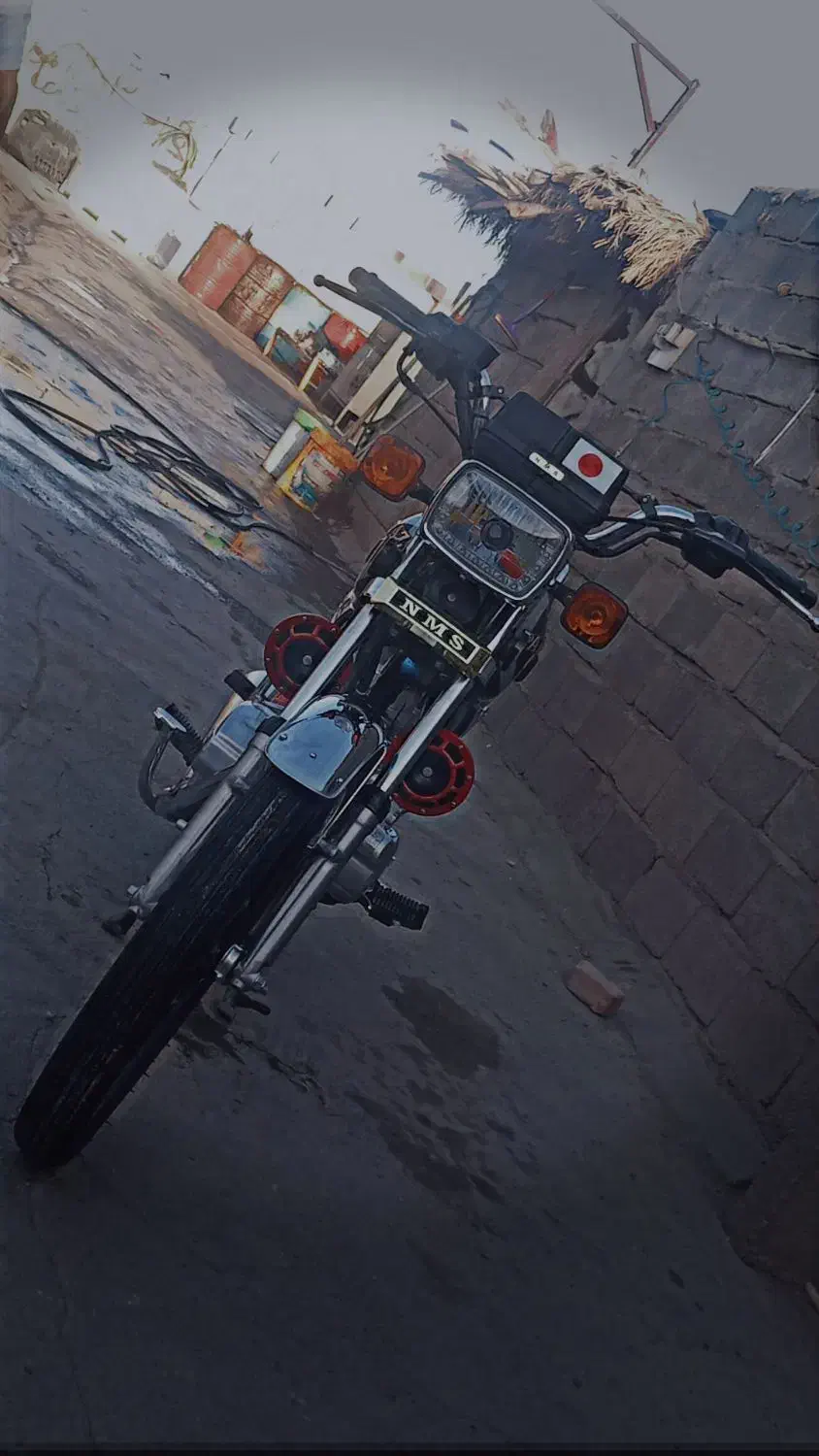 200پرواز|موتورسیکلت|نگار, |دیوار