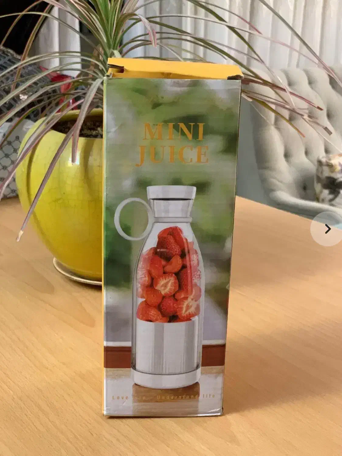 شیکر مخلوط کن شارژی ۱۵۰ ت|آبمیوه‌گیر و آب‌مرکبات‌گیر|ارومیه, |دیوار