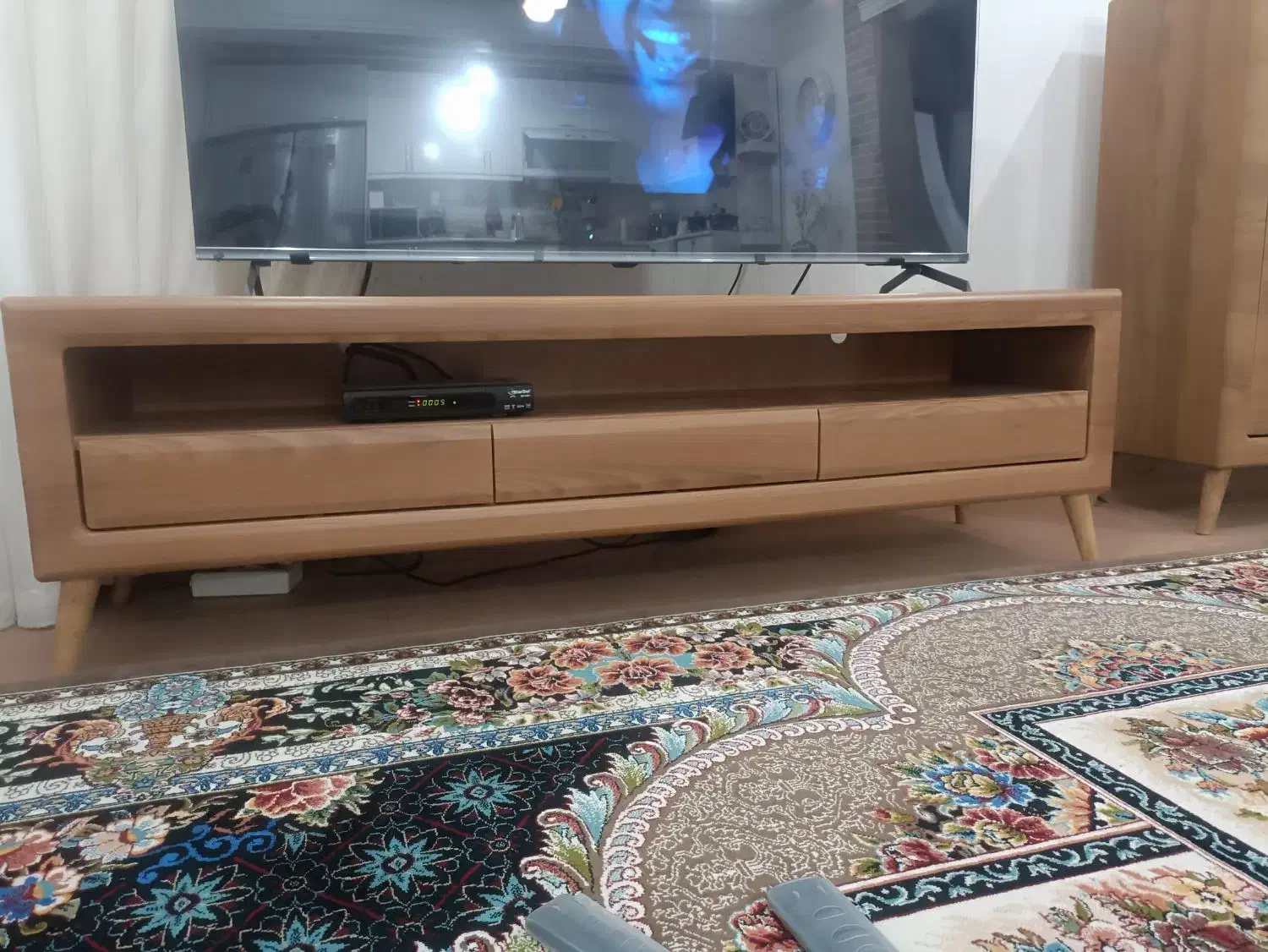 جاکفشی و میز تی وی|جاکفشی، کمد، دراور|رامهرمز, |دیوار