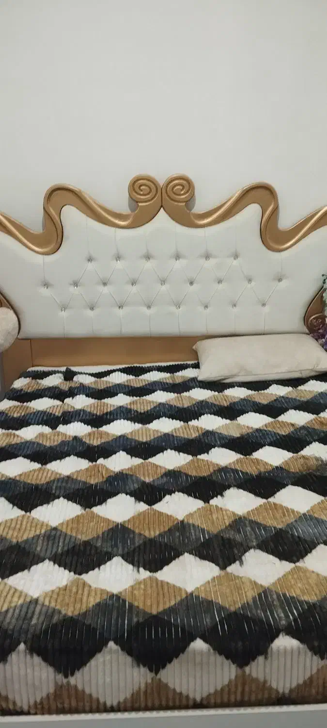 سرویس خواب|تخت و سرویس خواب|سیرجان, |دیوار