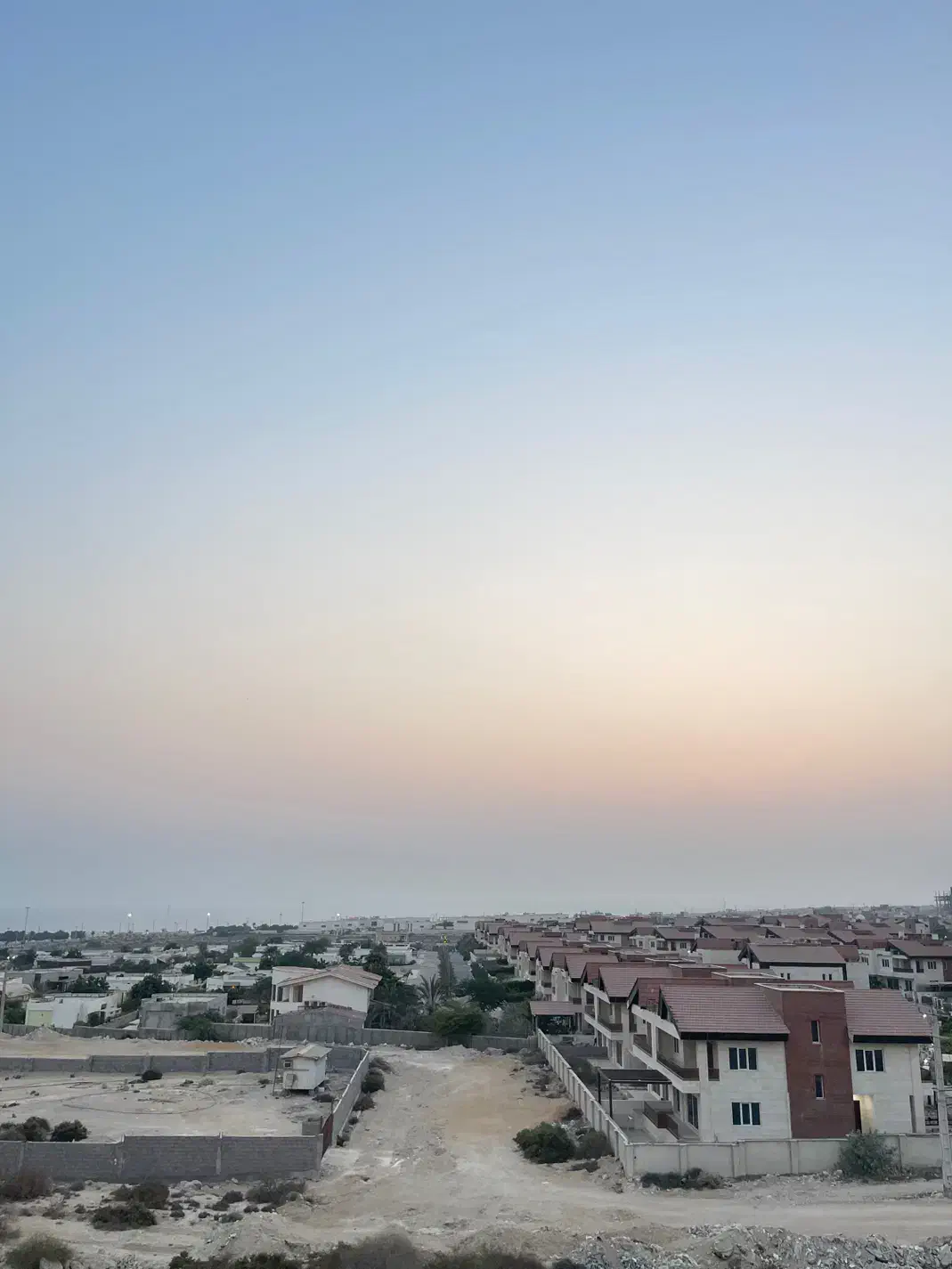 آپارتمان غرب شهرک گلستان|فروش آپارتمان|قشم, |دیوار