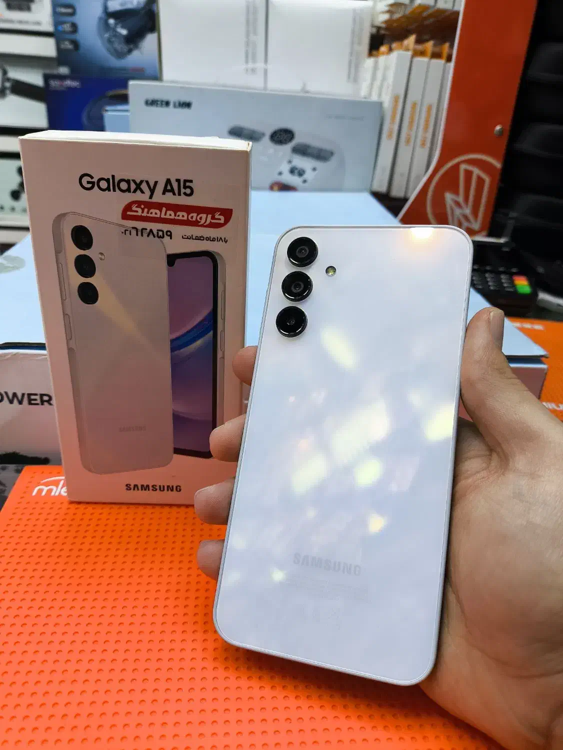 samsung A15 256 8 بسیار نو|موبایل|تهران, اکباتان|دیوار