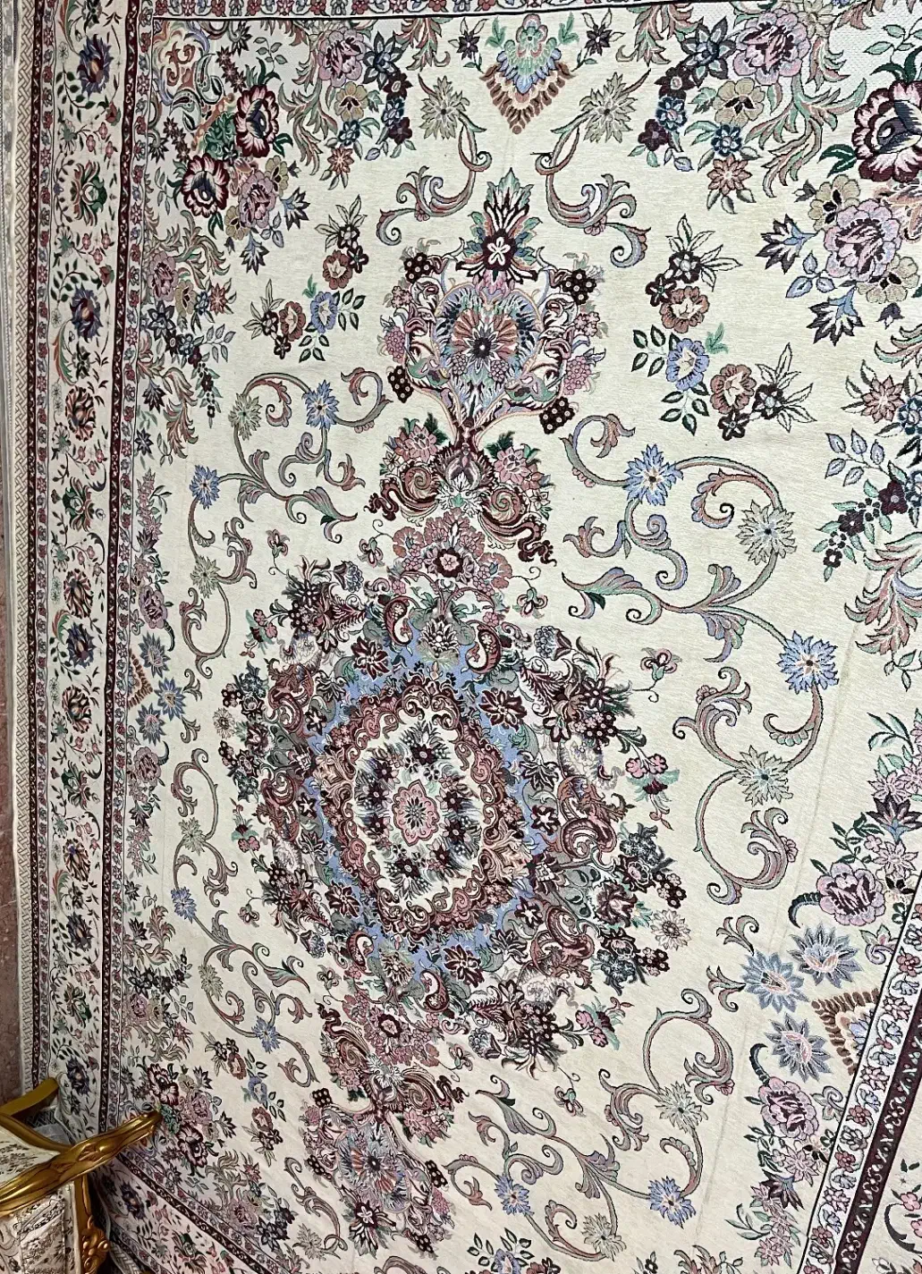 روفرشی|روفرشی|گلستان (تهران), |دیوار