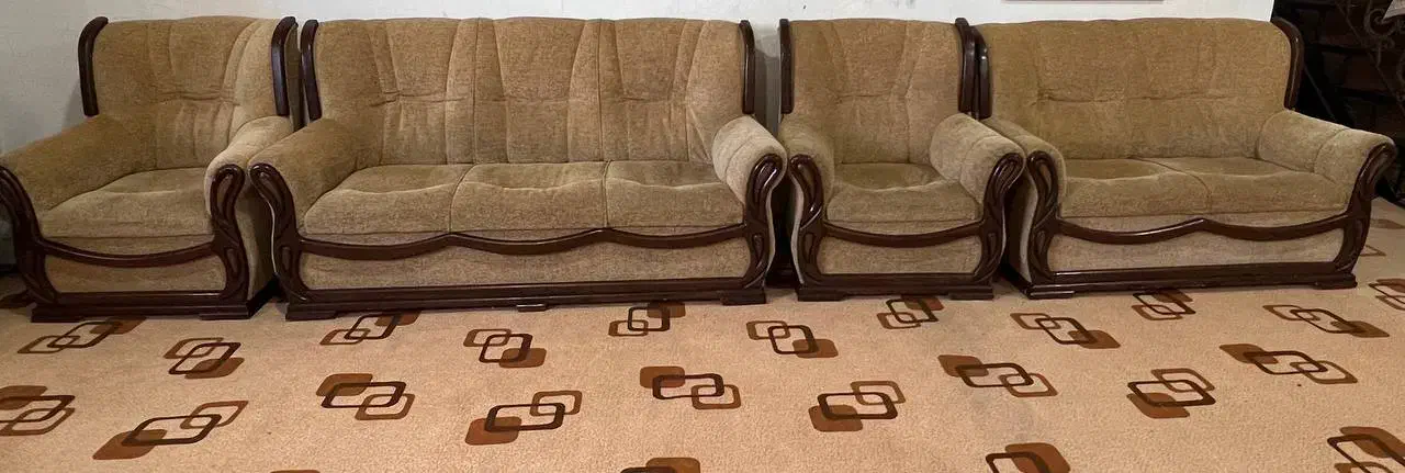 مبل|مبلمان خانگی و میز عسلی|سیلوانه, |دیوار