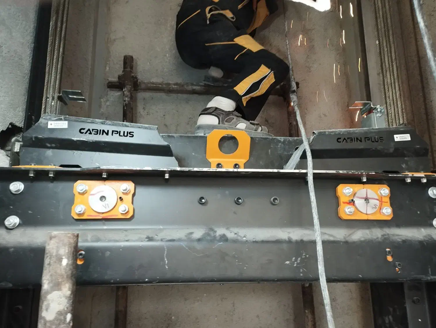 بازسازی و سرویس آسانسور|خدمات پیشه و مهارت|تهران, گلستان (شهرک راه آهن)|دیوار