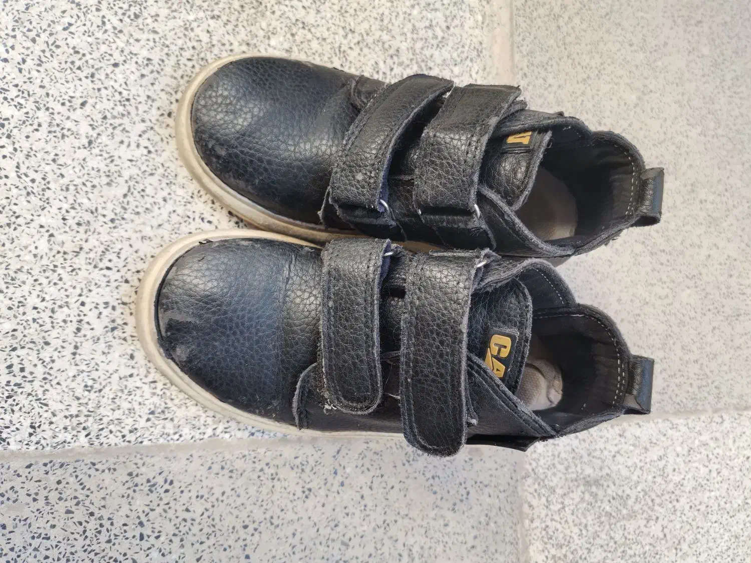 کفش بچه گانه و مردانه|کیف، کفش، کمربند|گنبد کاووس, |دیوار