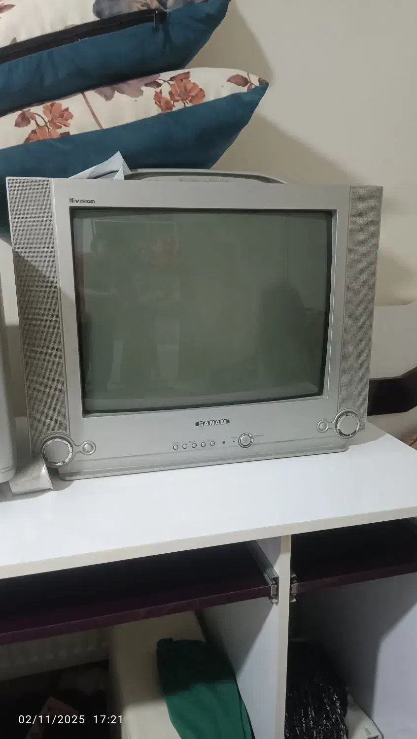 مانیتور و تلوزیون|تلویزیون و پروژکتور|همدان, |دیوار