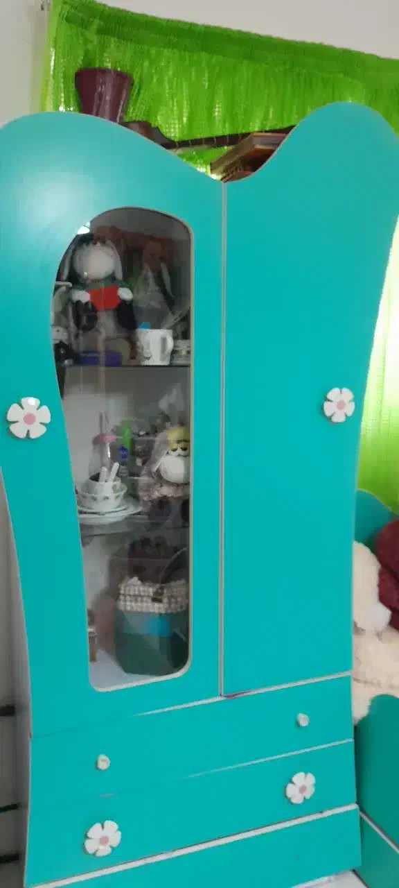 تخت وکمد درحد نو فقط ۱۵۰۰|تخت و سرویس خواب|ساری, |دیوار