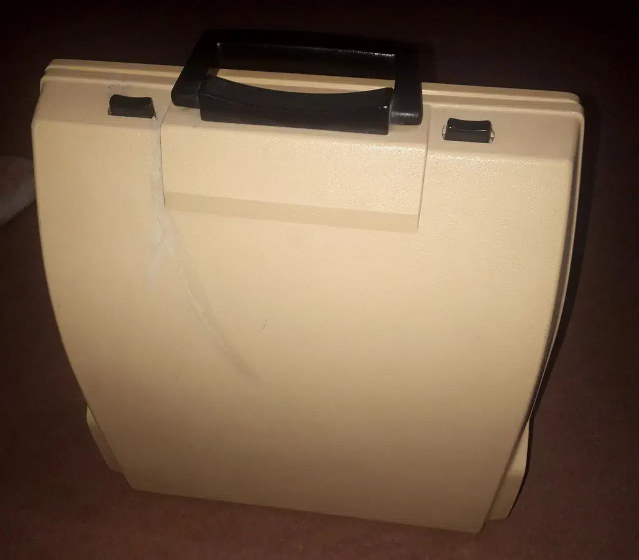ماشین تایپ brother DELUXE 760TA|کلکسیون اشیاء عتیقه|قم, باجک دو|دیوار