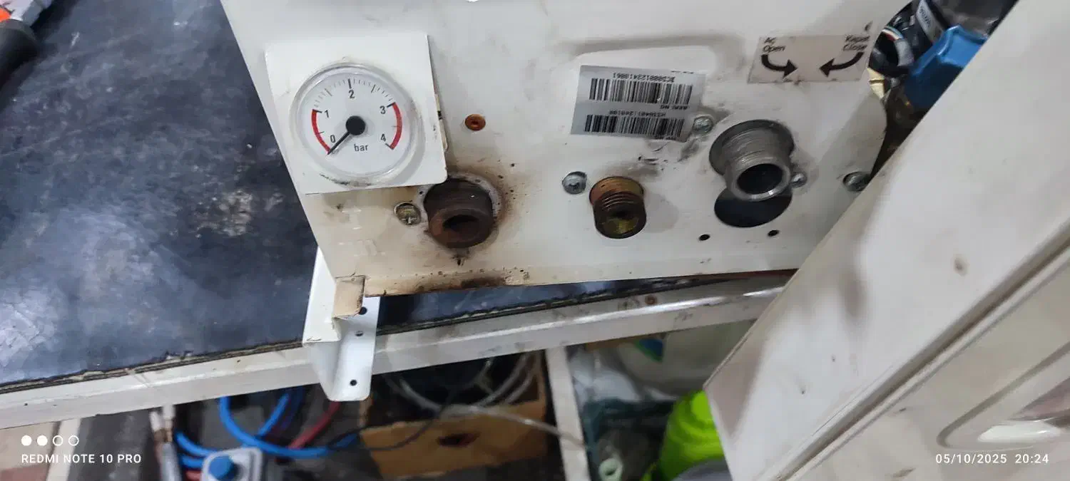 تعمیر و نصب انواع پکیج ایران و خارجی|آبگرمکن، پکیج، شوفاژ|سهند, |دیوار