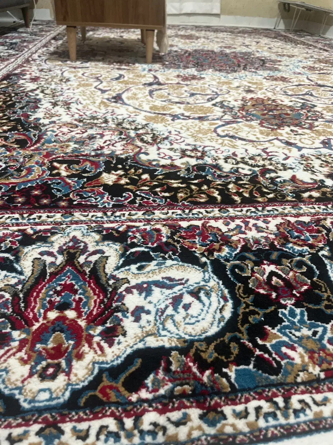 فرش ۱۲ متری|فرش|رشت, آب و برق|دیوار