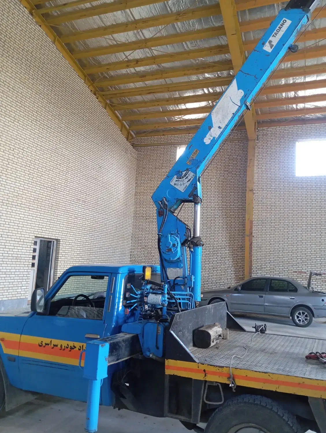 نیسان جرثقیل ۲نیم تن|خودرو سنگین|مشگین شهر, |دیوار