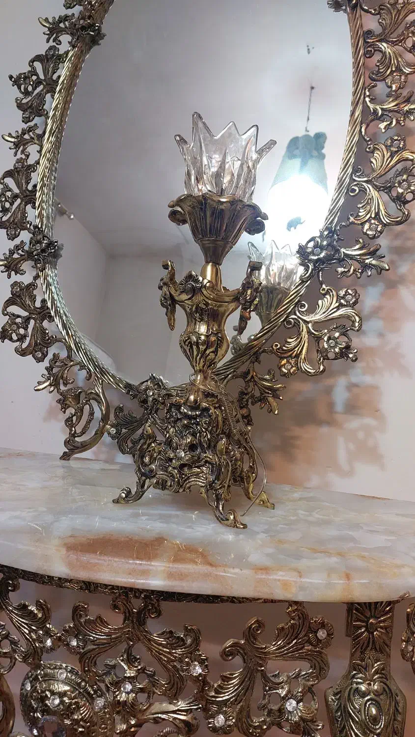 فروش آینه و شمعدان و ساعت تمام برنز|بوفه، ویترین، کنسول|ملایر, |دیوار