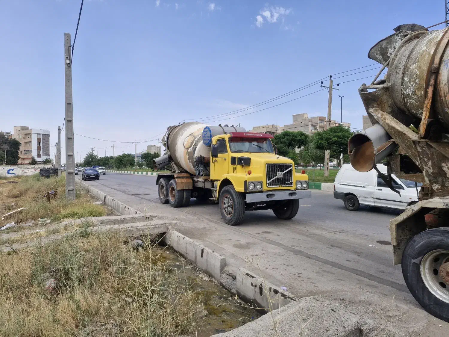 ۳ عدد میکسر|خودرو سنگین|اسلام‌شهر, شهرک احمدیه|دیوار