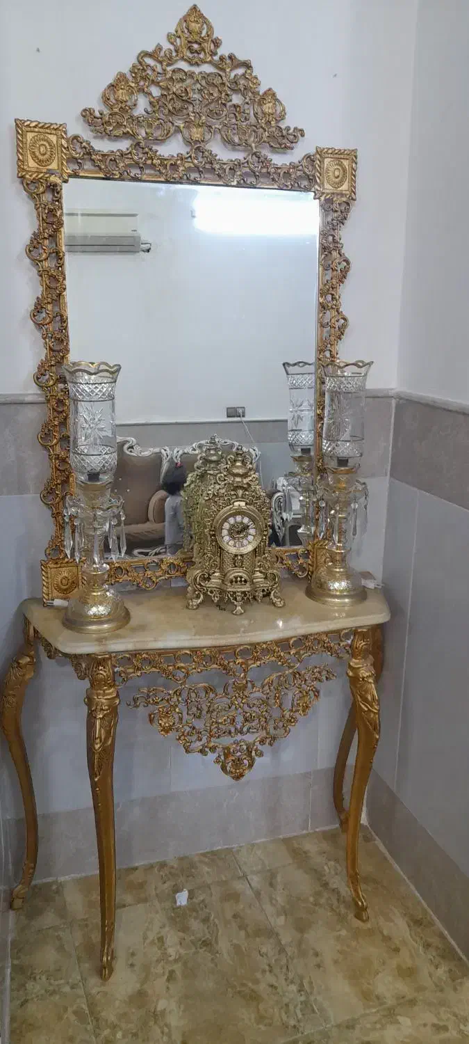 اینه شعمدان|بوفه، ویترین، کنسول|قم, سراجه (۱۵ خرداد)|دیوار