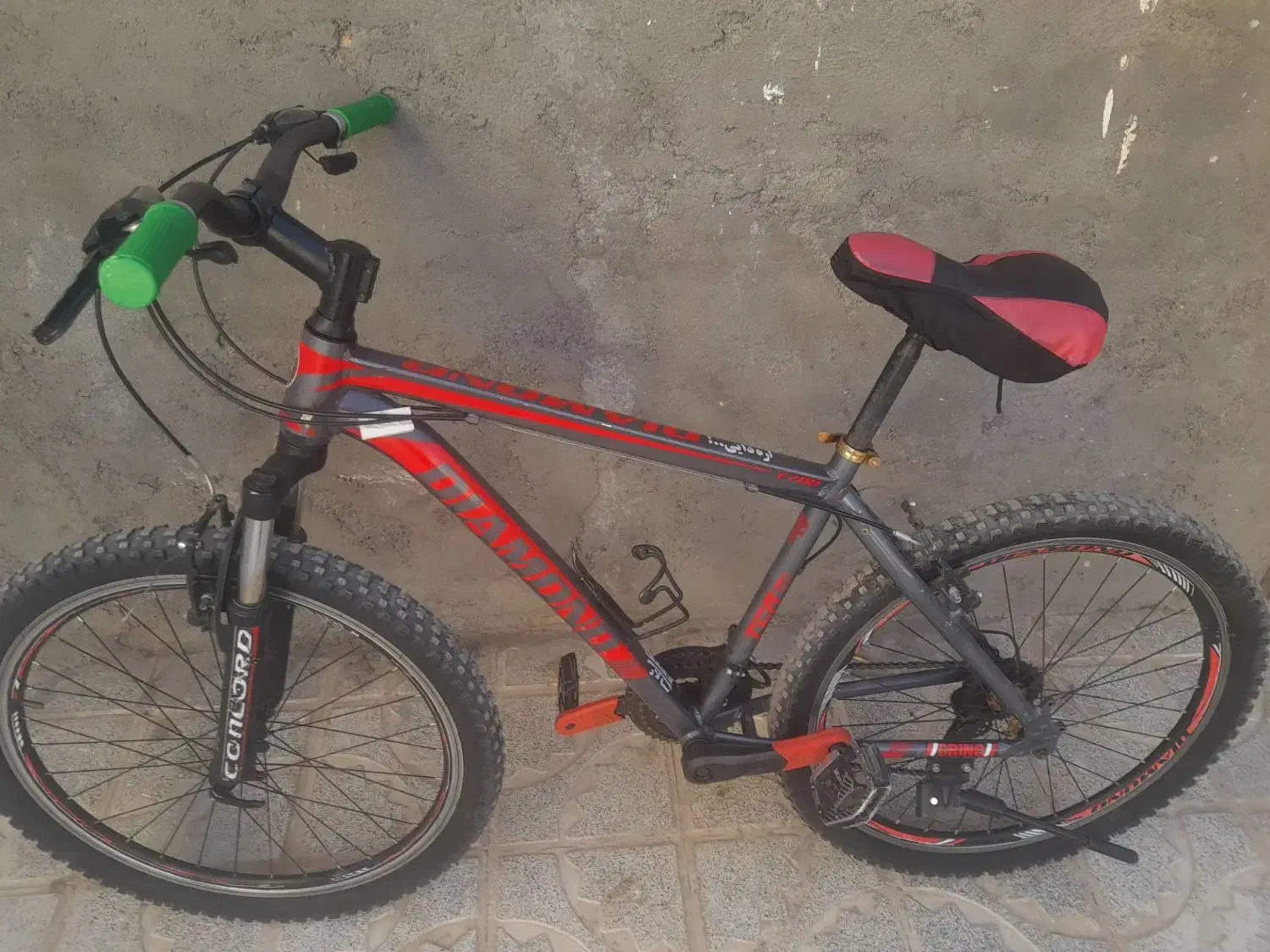 دوچرخه|دوچرخه، اسکیت، اسکوتر|تربت‌حیدریه, سرمحله|دیوار