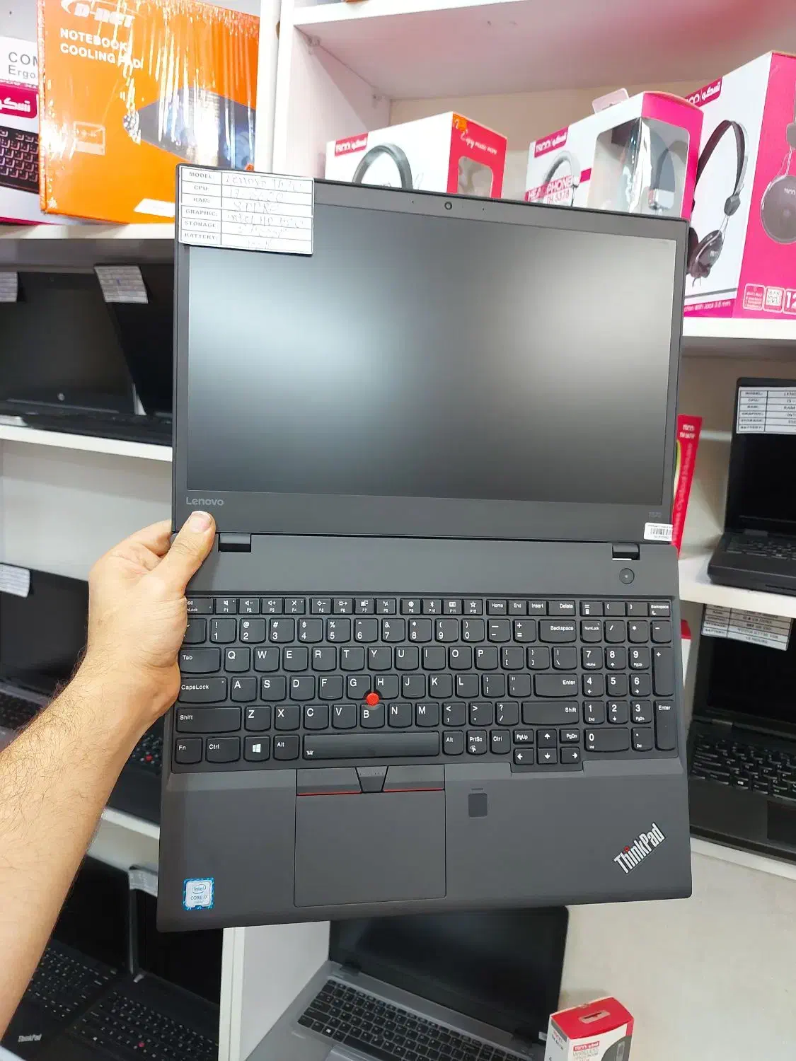 لپتاپcore i7رم8ddr4هاردssd کاملانوباکارتنباضمانت|رایانه همراه|تهران, پونک|دیوار