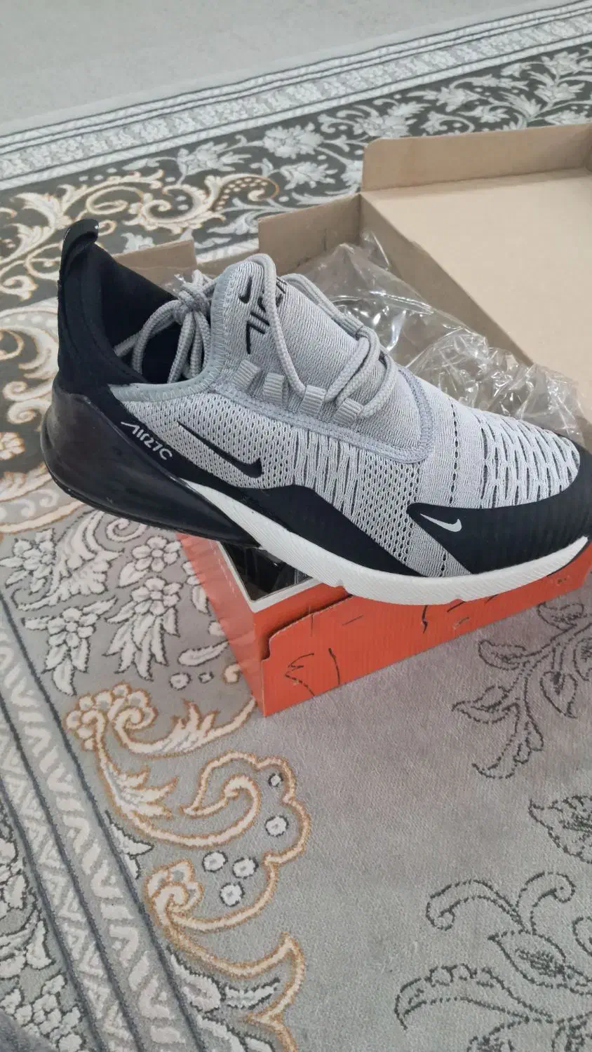 کفش اسپرت...شیک و راحت|کیف، کفش، کمربند|مبارکه, |دیوار