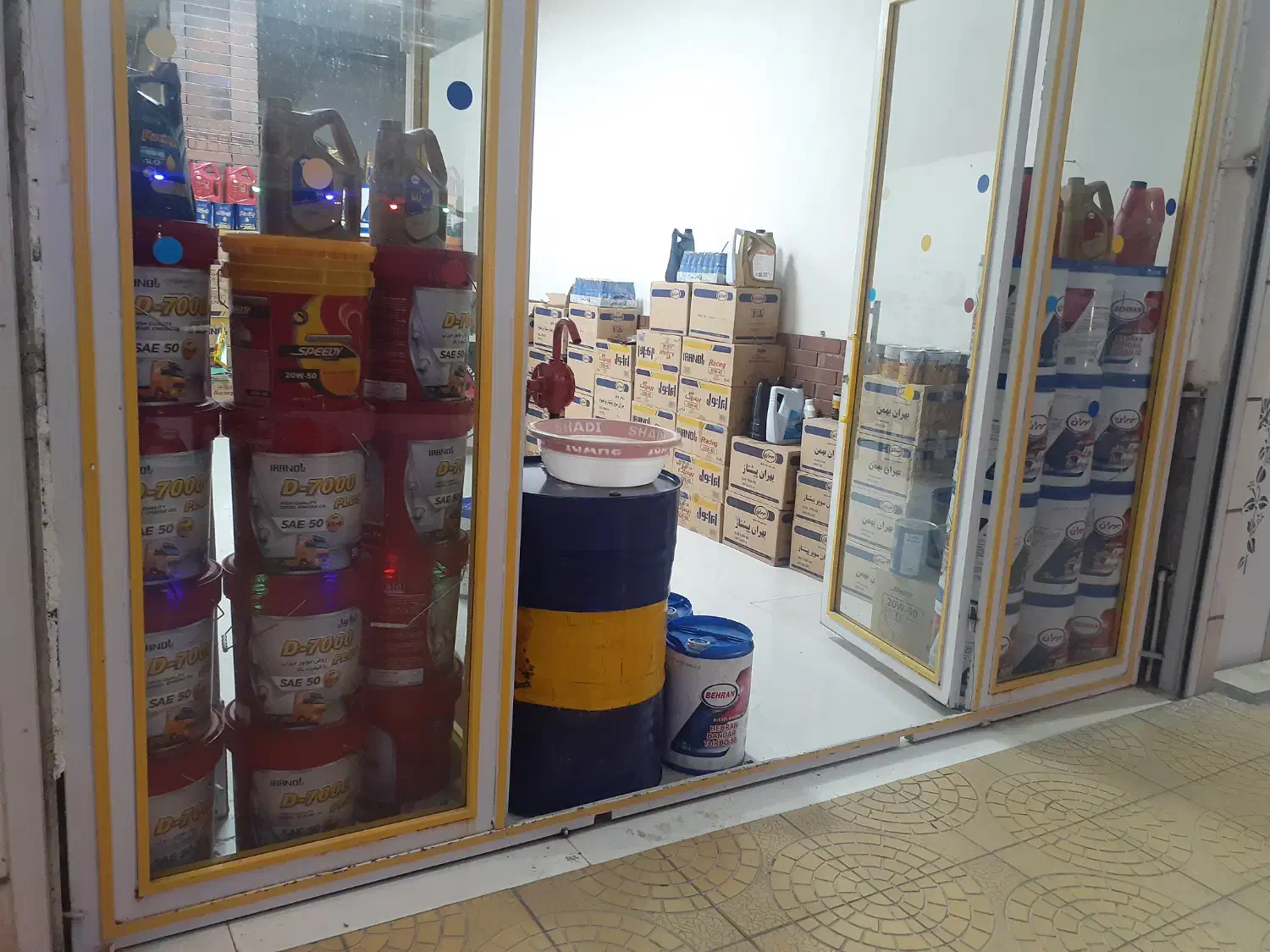 خرید روغن سوخته وفروش روغن موتورهای شرکتی|خدمات موتور و ماشین|مشگین شهر, |دیوار