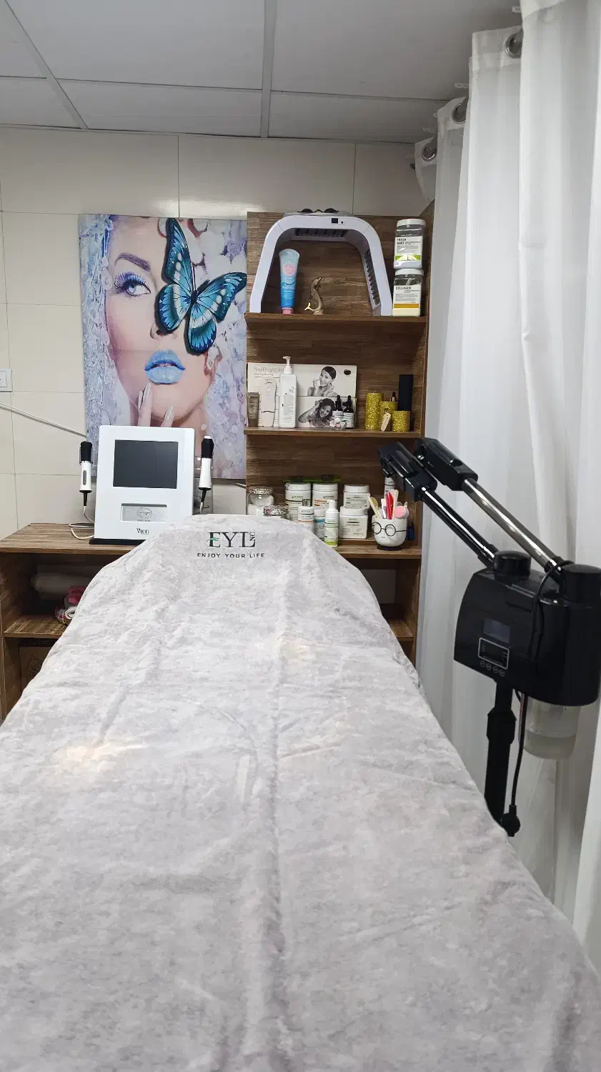 فیشال صورت بانوان|خدمات آرایشگری و زیبایی|شیراز, حافظیه|دیوار